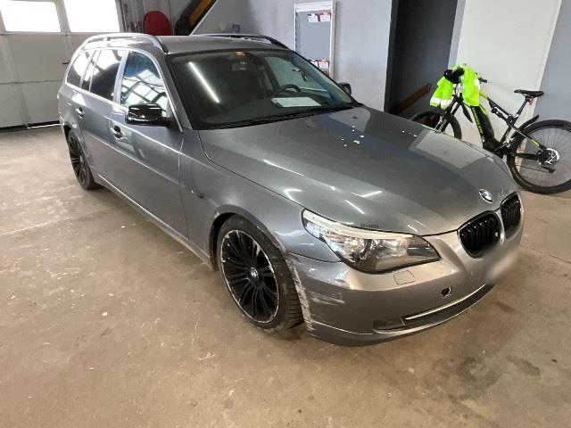BMW 535d Touring Steptronic, 286 PS