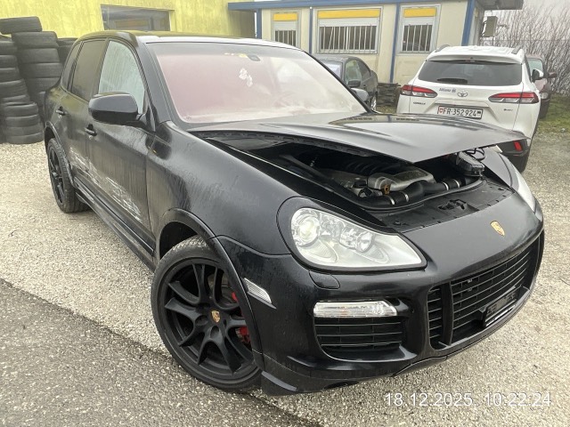 PORSCHE Cayenne GTS, 405 PS