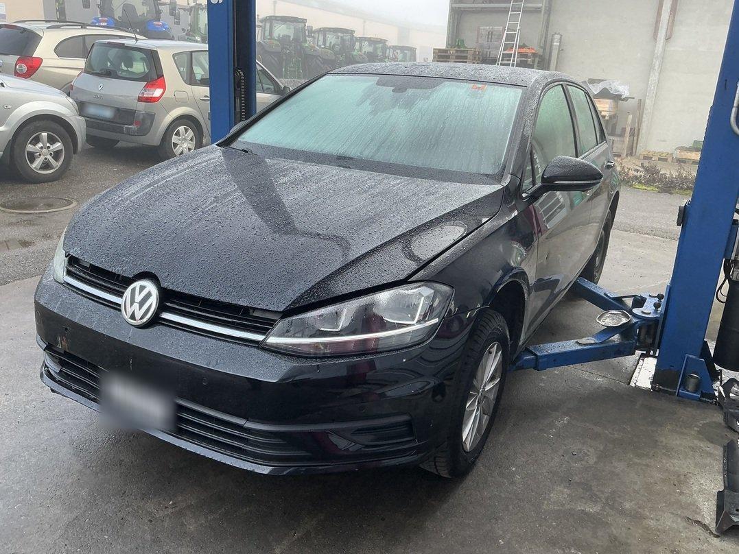VW Golf 1.0 TSI Trendline, 85 PS