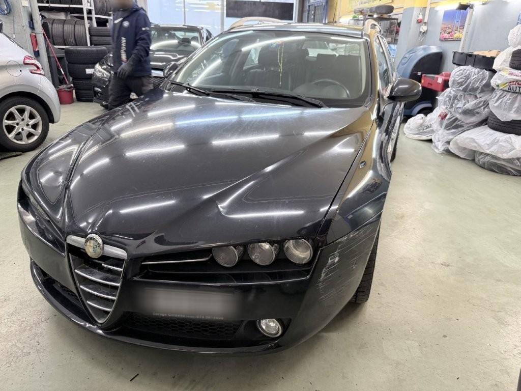 ALFA ROMEO 159 Sportwagon 1.9 JTD Progression, 150 PS