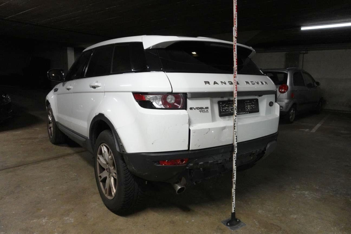 LAND ROVER Range Rover Evoque 2.2 TD4 Pure AT6, 150 PS
