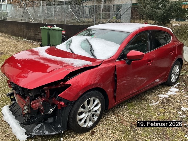 MAZDA 3 SKYACTIV-D 150 Revolution Automat, 150 PS