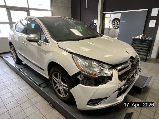 Citroën DS4 1.6i Sport Chic 1.6, 200 PS