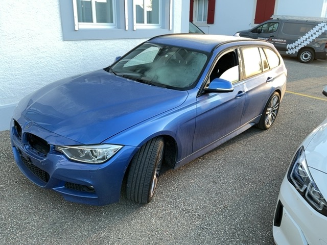 BMW  330d xDrive Touring, 258 PS
