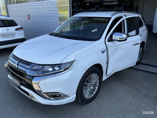 Mitsubishi  Outlander PHEV 2.4, 135 PS