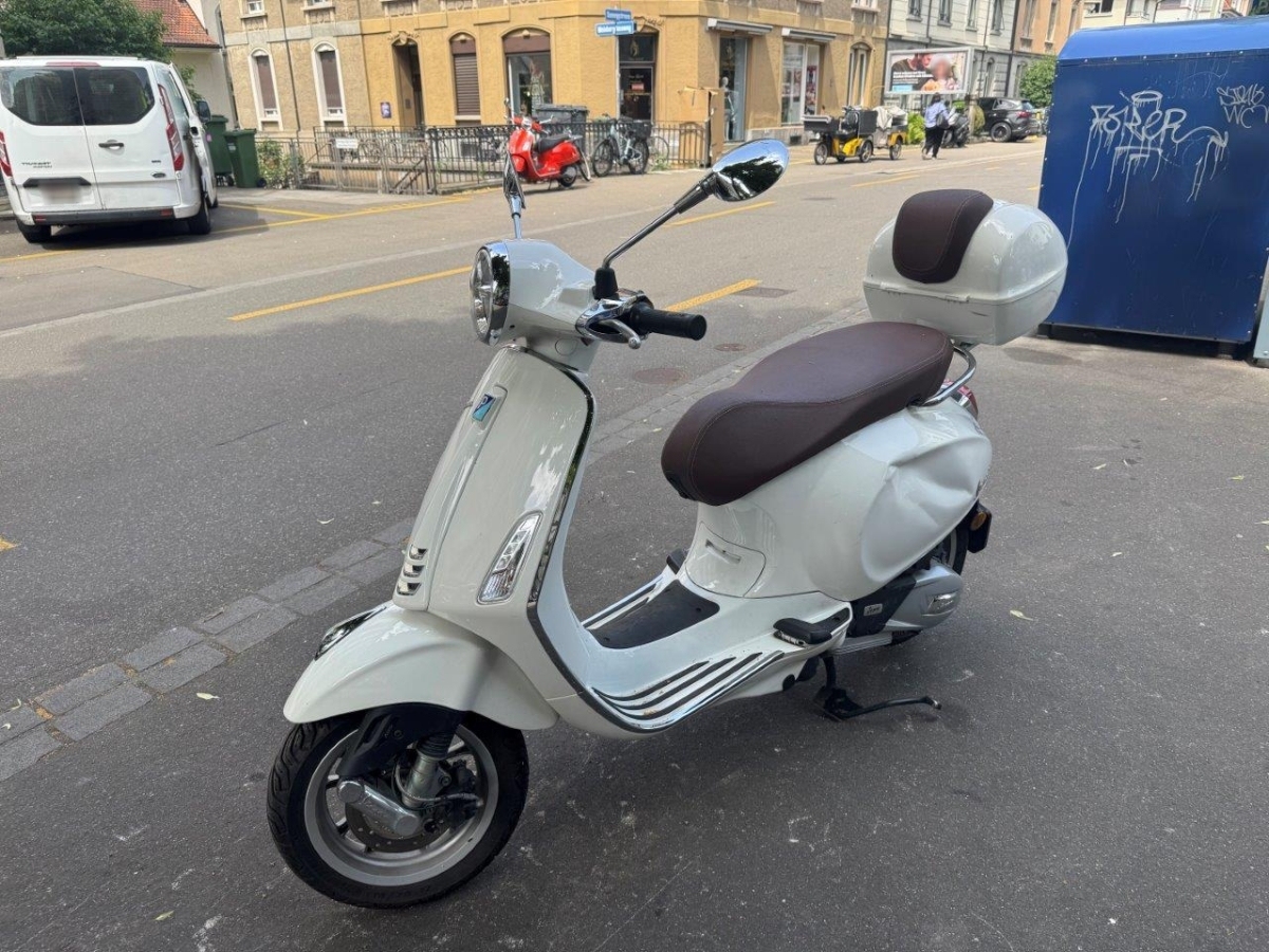 Piaggio Vespa 125 Primavera 3V ABS 0.1, 11 PS