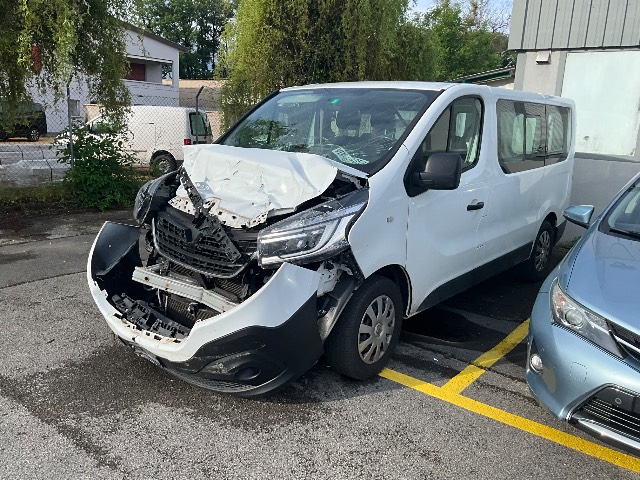 Renault Trafic III Blue dCi 120 Passenger Zen 2.0, 120 PS