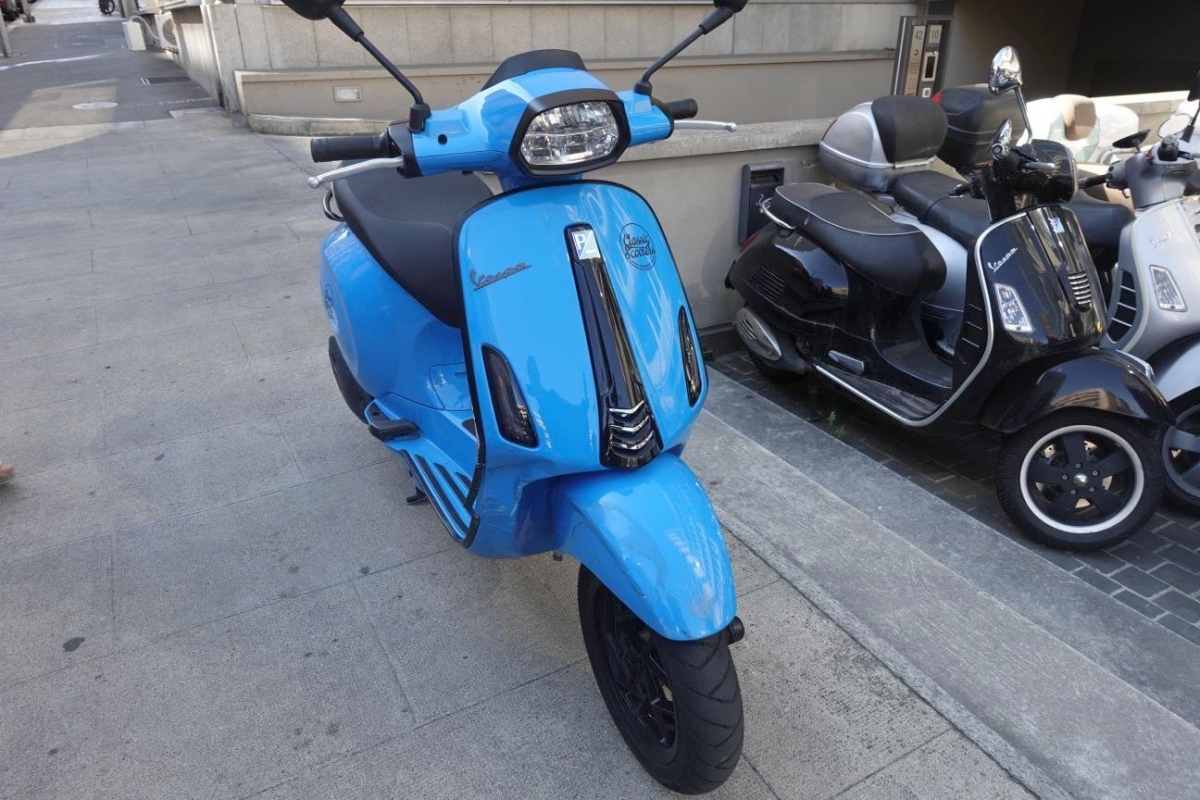 Piaggio Vespa 125 Sprint 3V Sport ABS, 11 PS