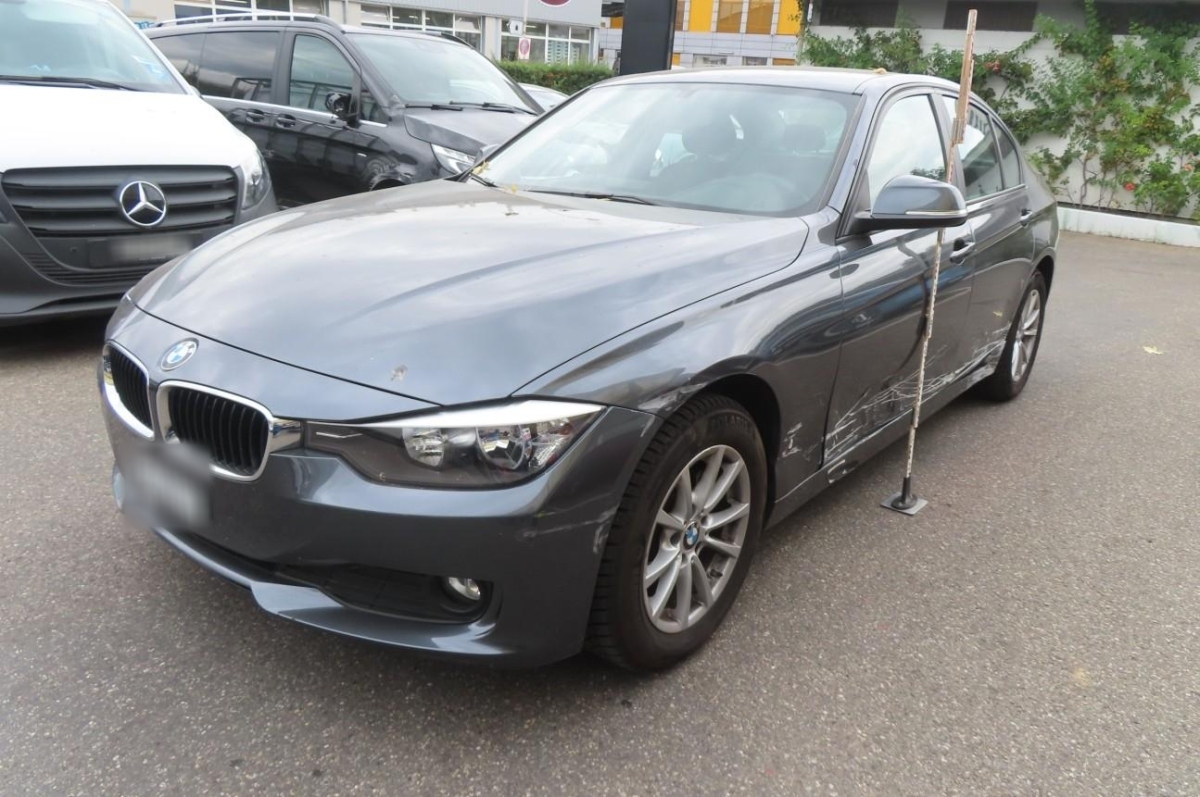 BMW 3er Reihe F30 316i Business, 136 PS