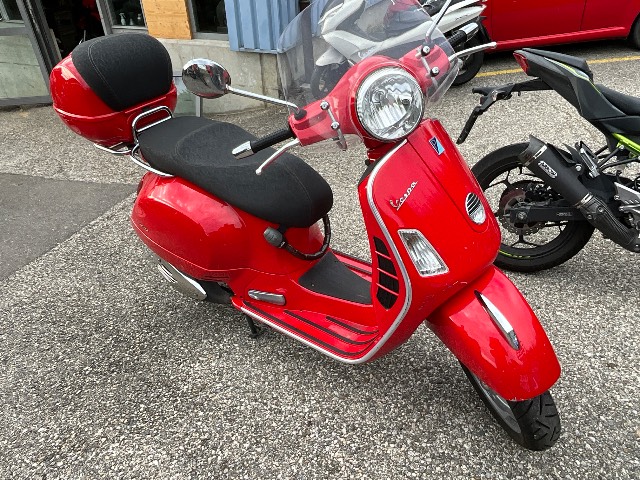 Piaggio Vespa 125 GTS, 15 PS