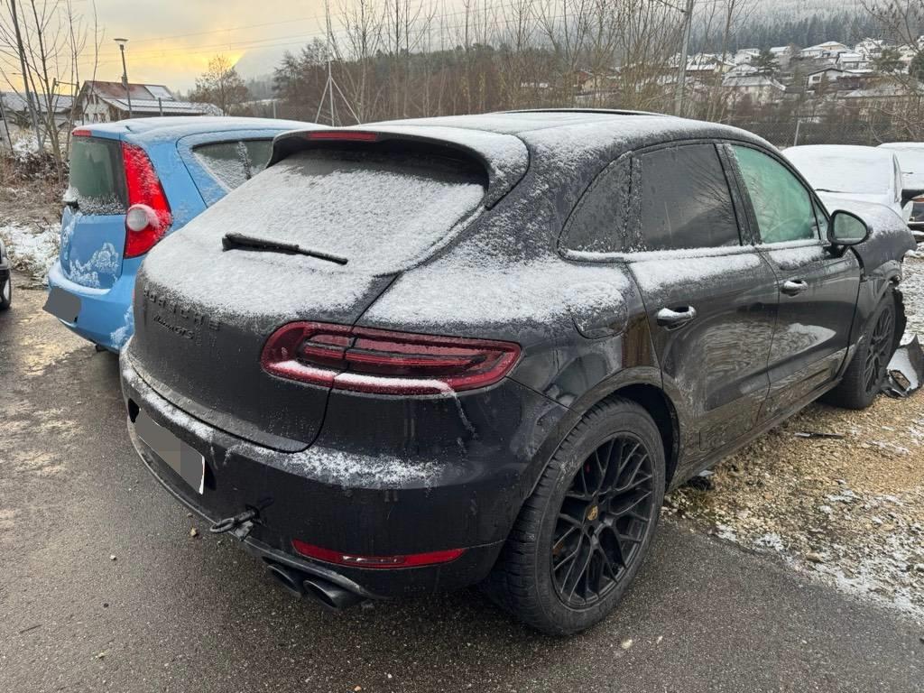 PORSCHE Macan GTS, 360 PS