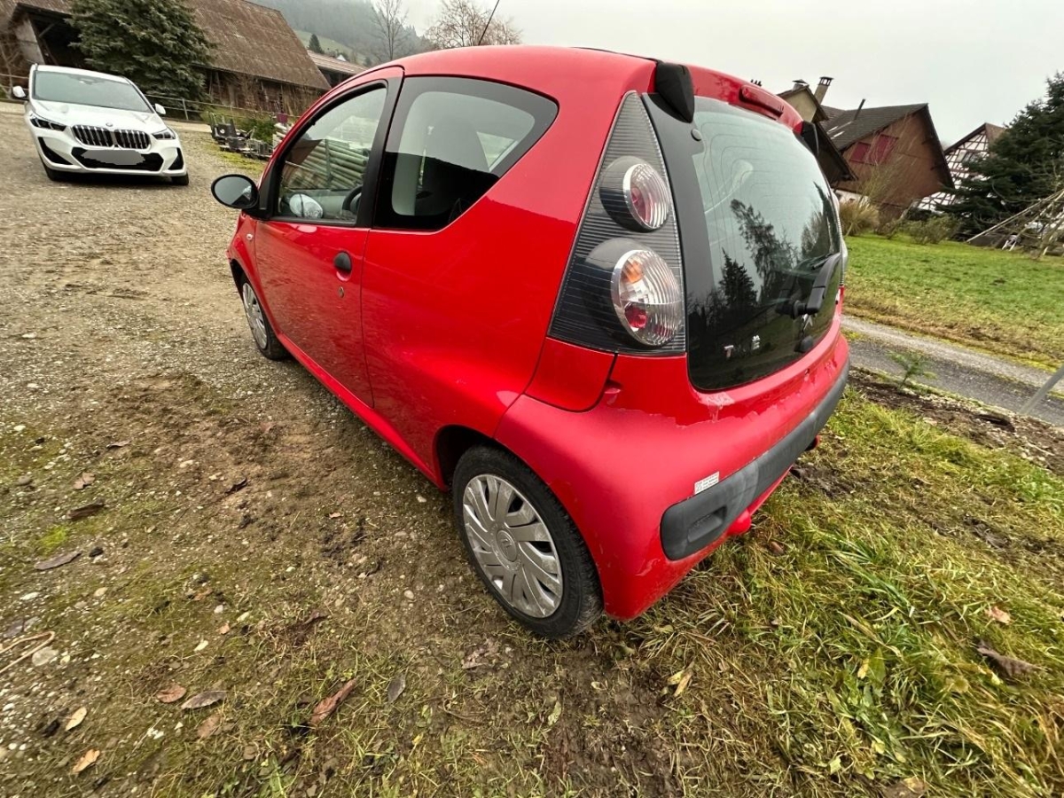 CITROEN C1 1.0i X, 68 PS
