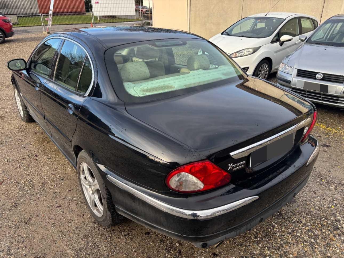 JAGUAR X-Type 2.5 Executive Ltd, 196 PS