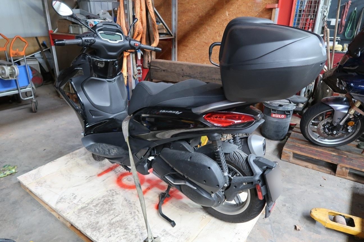 PIAGGIO Beverly 300ie, 28 PS