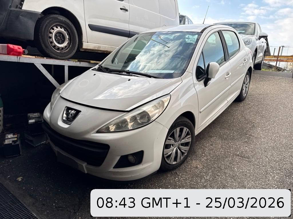 PEUGEOT 207 1.4 Access, 73 PS