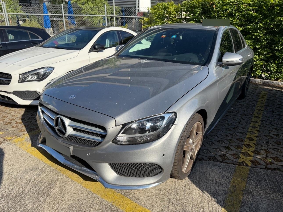 Mercedes-Benz C 180 1.6, 155 PS