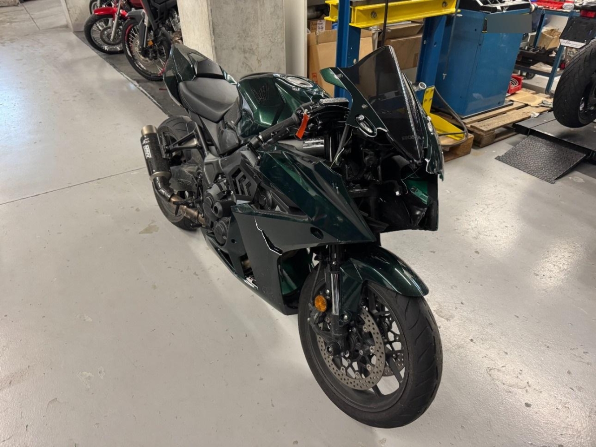 Honda CBR 650R  0.6, 48 PS
