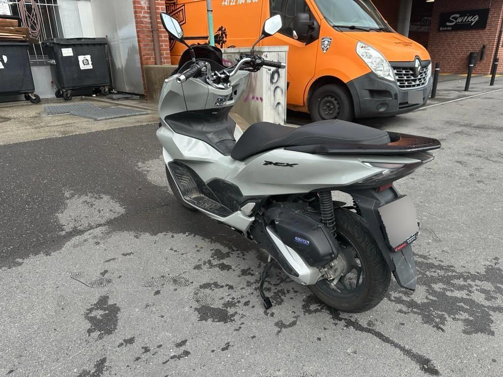 Honda WW125A, 12 PS