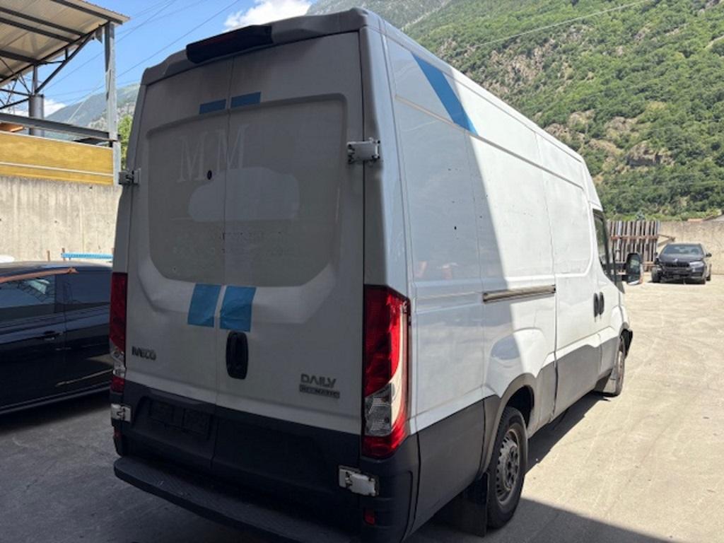  Iveco 3S14V, 135 PS