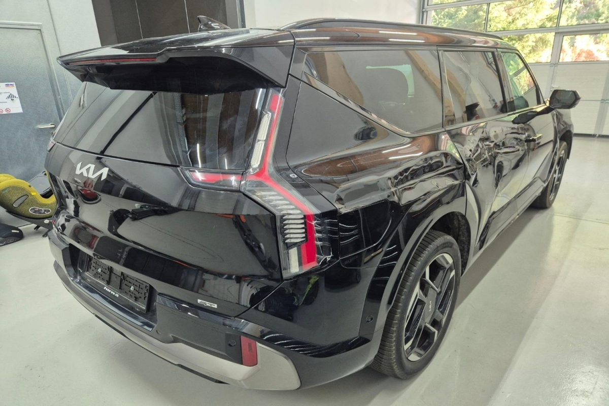 Kia EV9 99.8 kWh GT 4x4 Relaxation 6P, 508 PS