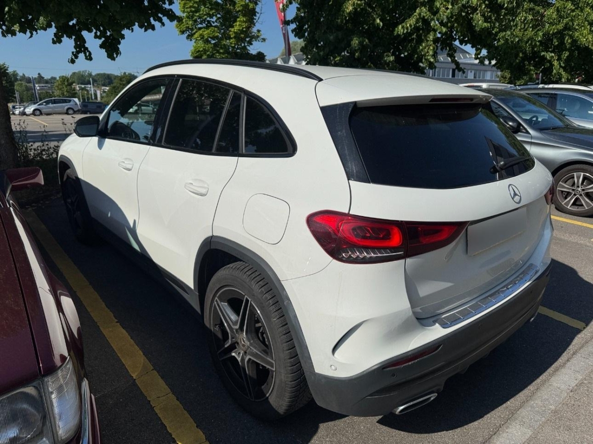 Mercedes-Benz GLA 200 d 4MATIC 2.0, 150 PS