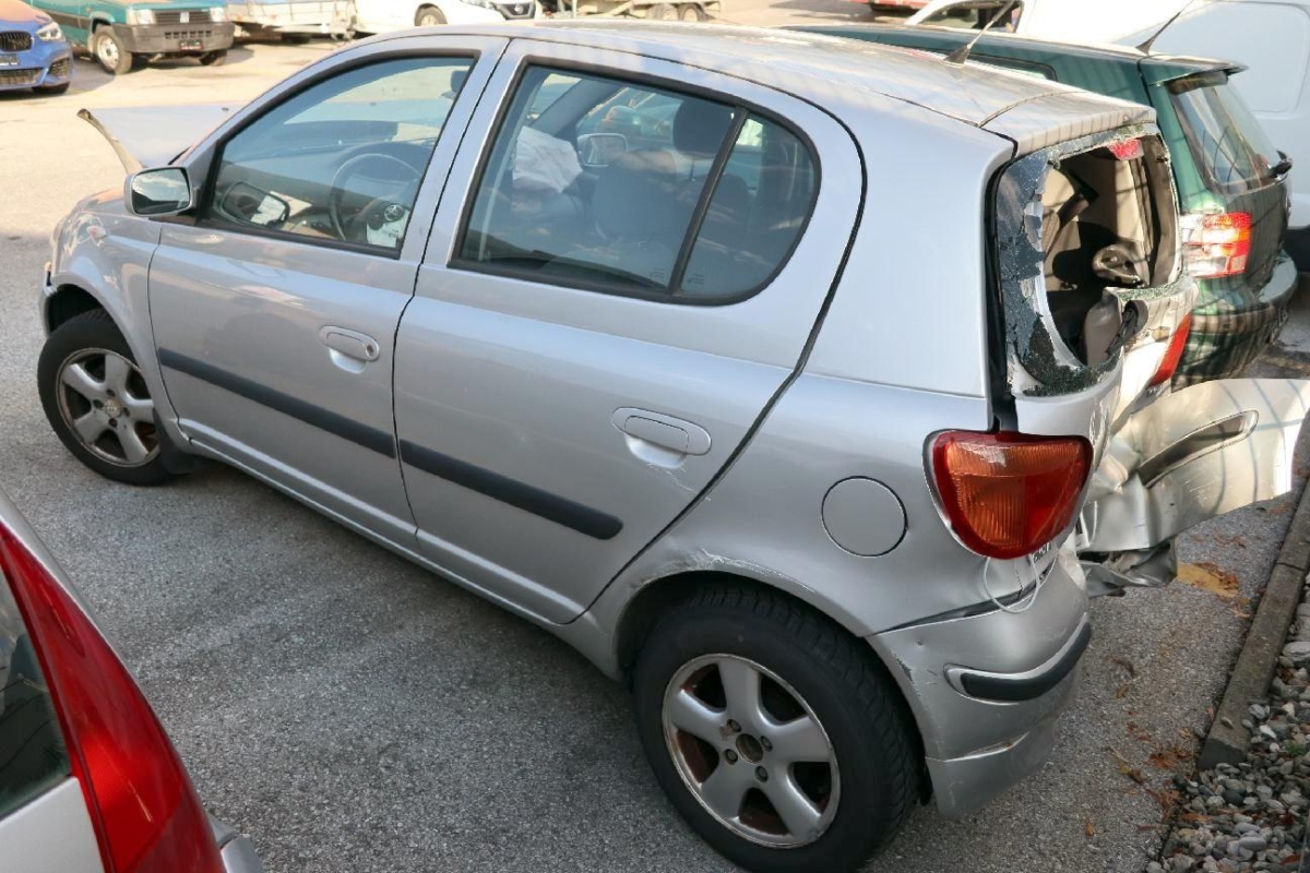 Toyota Yaris Linea Sol 1.3, 87 PS