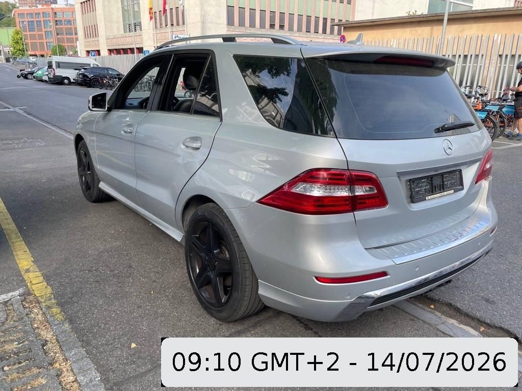MERCEDES-BENZ ML 350 BlueTEC Exec. 4M, 258 PS