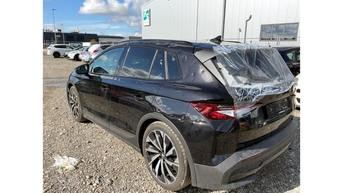 SKODA Elroq 85x Sportline 4x4, 286 PS