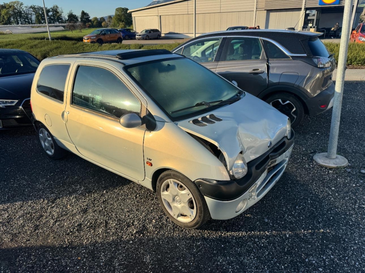 RENAULT TWINGO 1.1, 75 PS