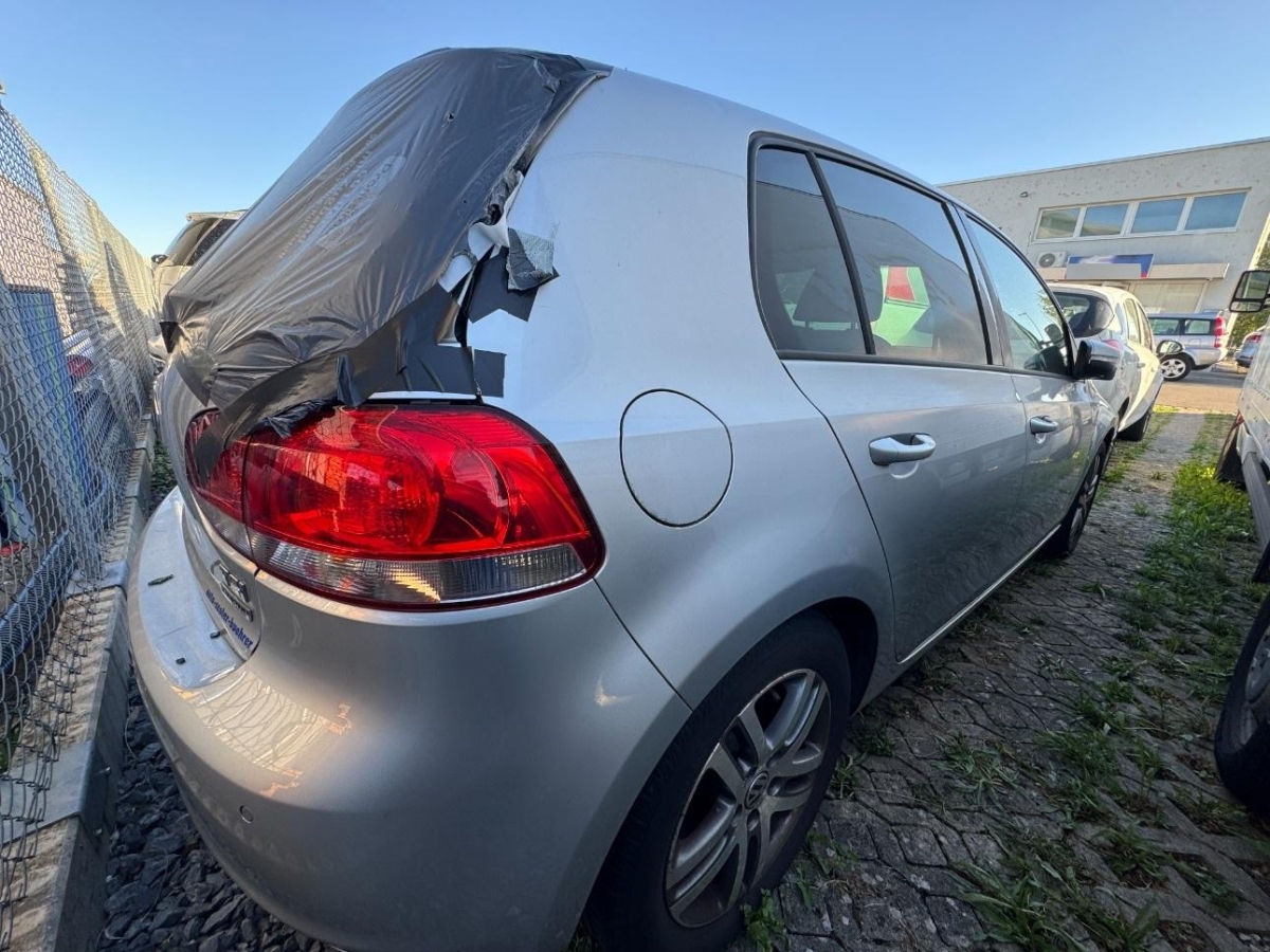 VW Golf VI 1.2 BI MT, 105 PS