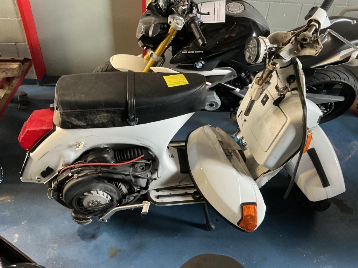 PIAGGIO Vespa PX 125 E, 8 PS
