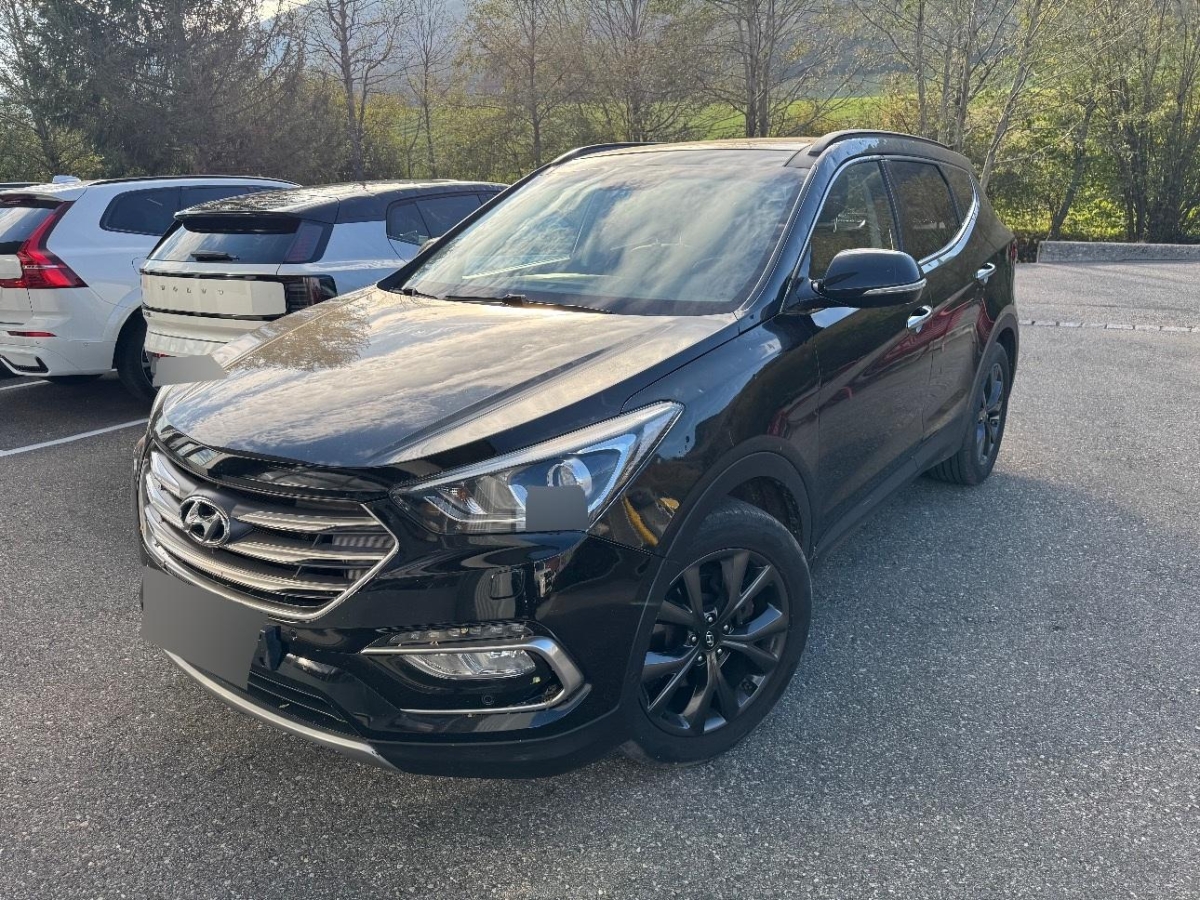 Hyundai Santa Fe  2.2, 200 PS