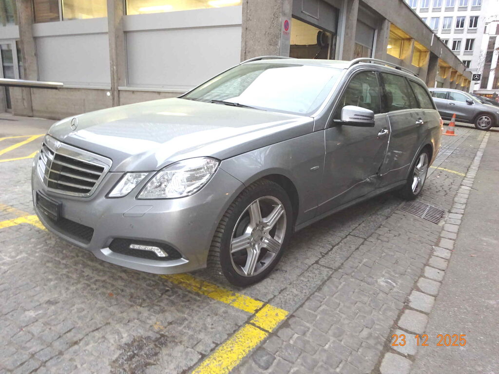 MERCEDES-BENZ E 300/350 CDI BE ID 455431