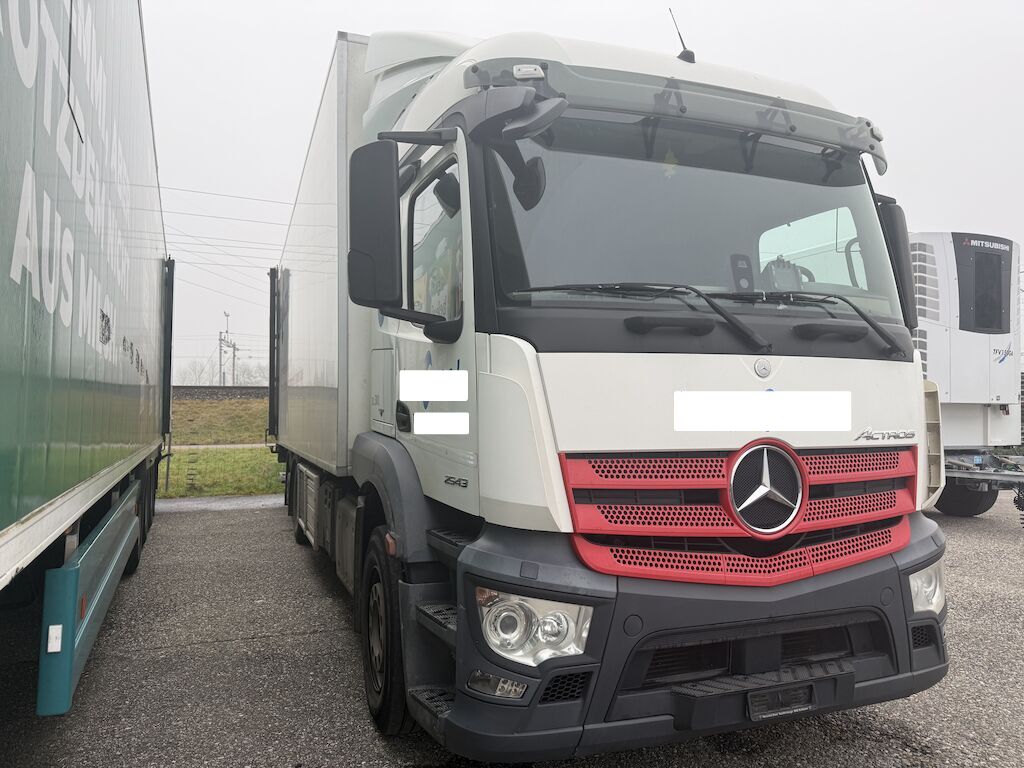Mercedes Benz Actros ID 455472