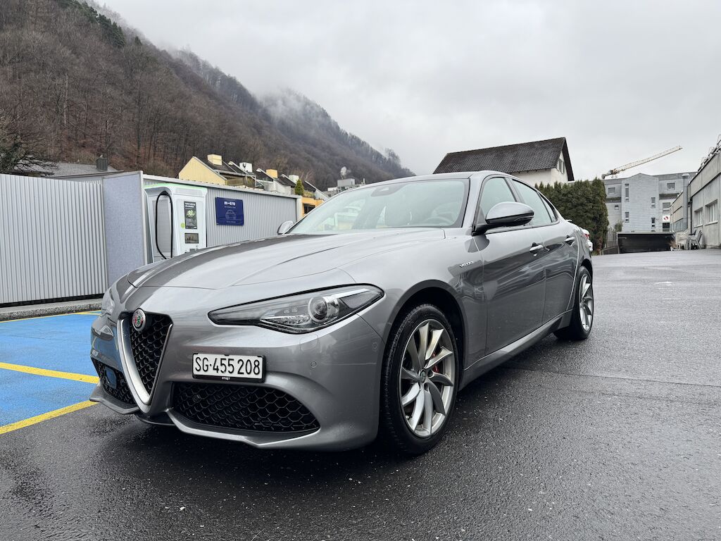 Alfa Romeo Giulia ID 460003