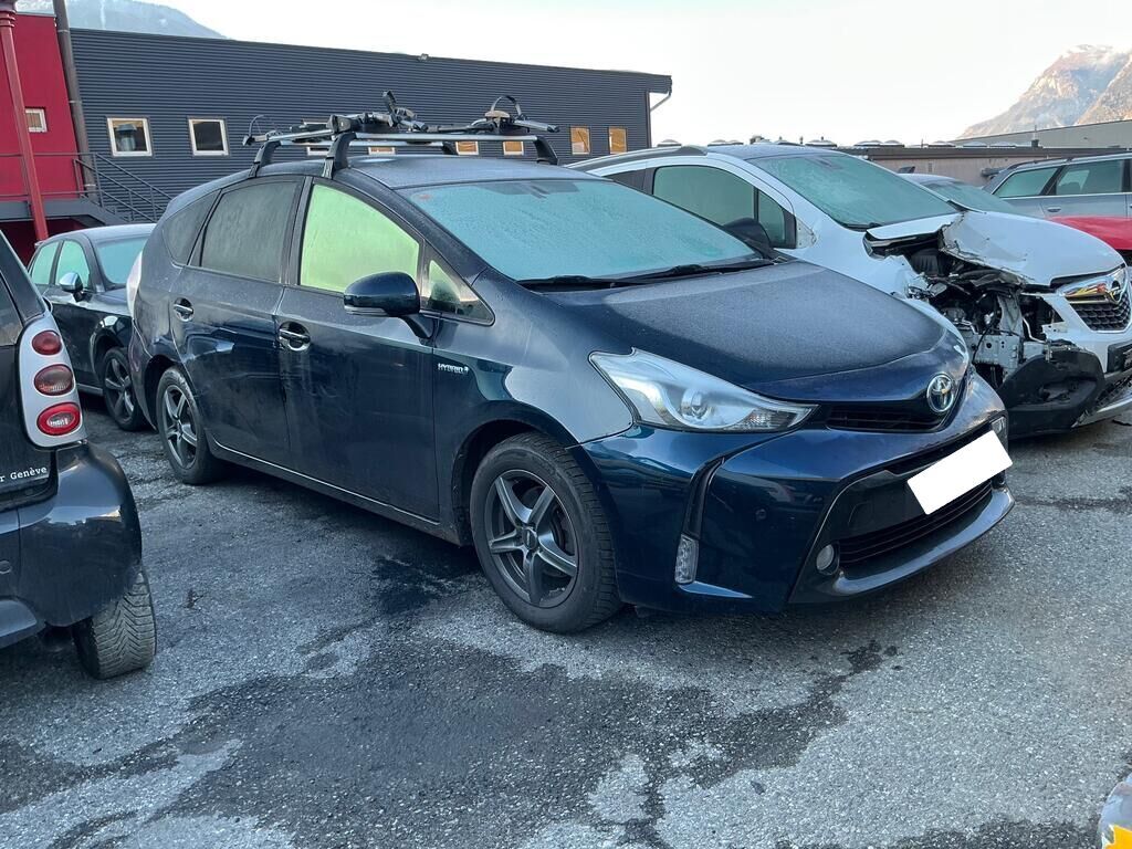 Toyota Prius + sol ID 460119