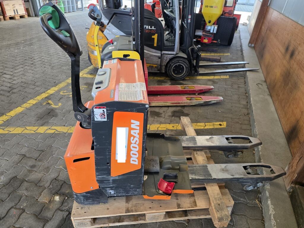 DOOSAN BPM20S-7 NIE ID 465027