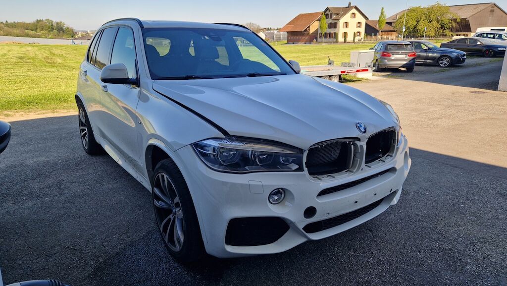 BMW X5 F15 40d xDrive SAG ID 465033