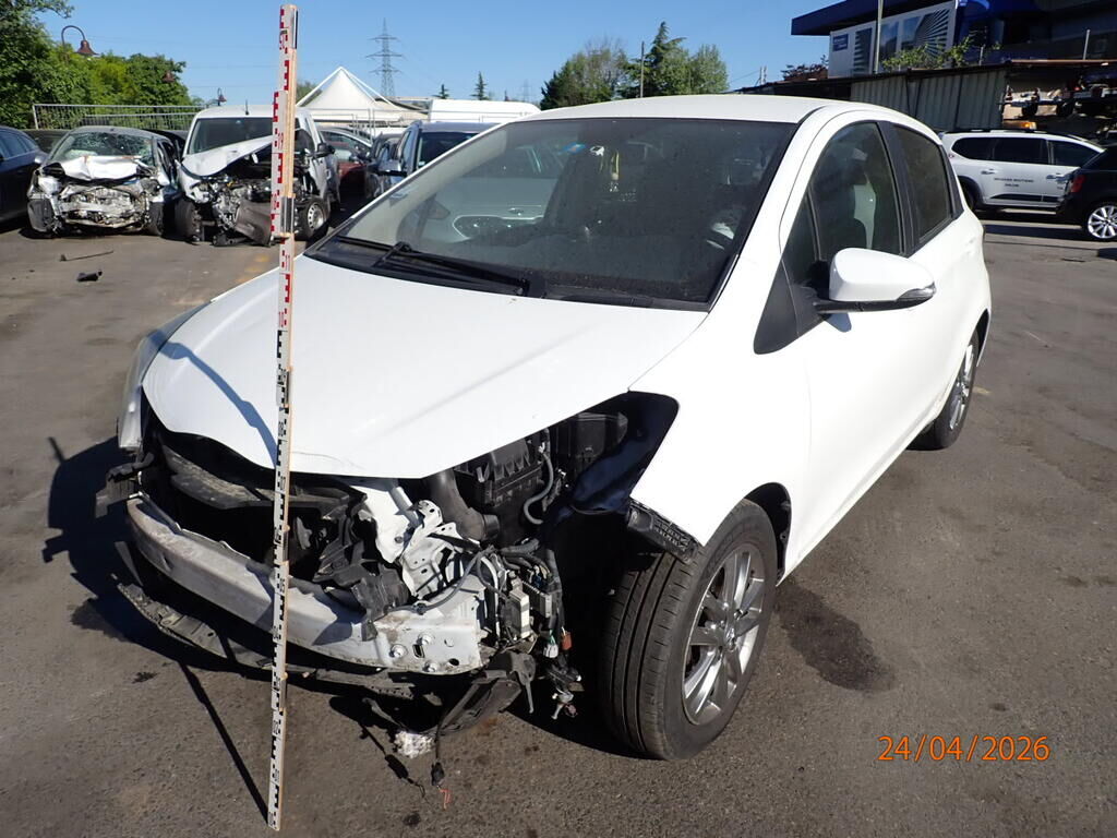 Toyota Yaris (P13)(2014->) ID 465279