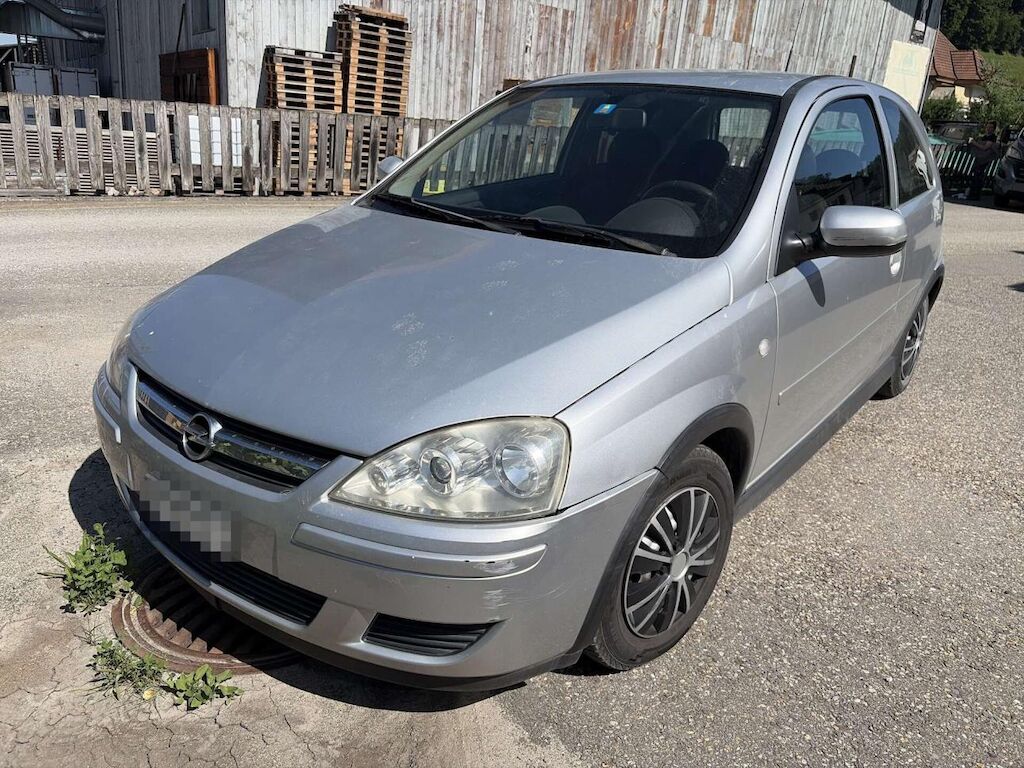 Opel Corsa 1.2i 16V TP Essentia ID 469991