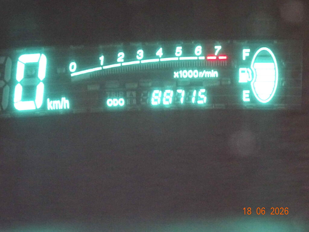 TOYOTA YARIS 1.3 LUNA ID 470000