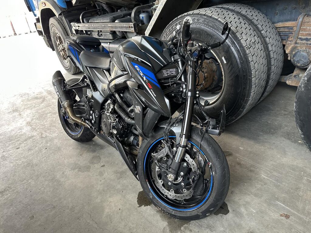 Suzuki GSX-S 750 Evo L7-M0 750 U ID 470022