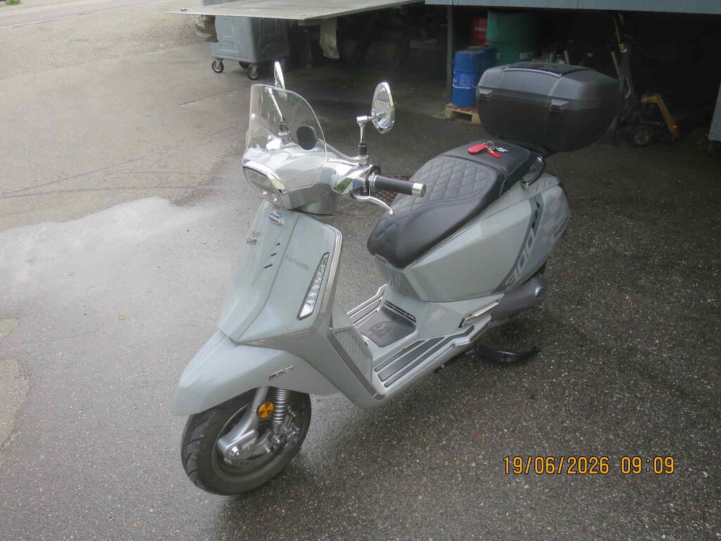 LAMBRETTA X300 GT ID 470111