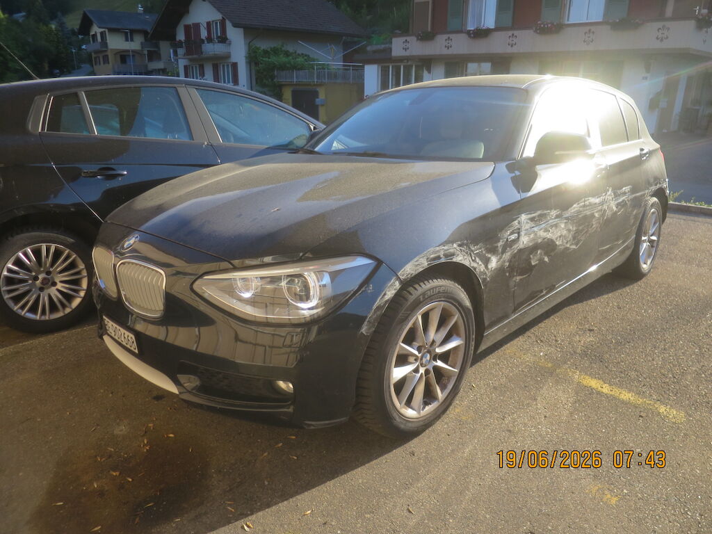 BMW 118I ID 470114