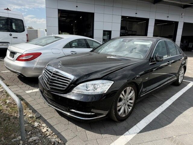 Mercedes Benz S 400 e ID 475424