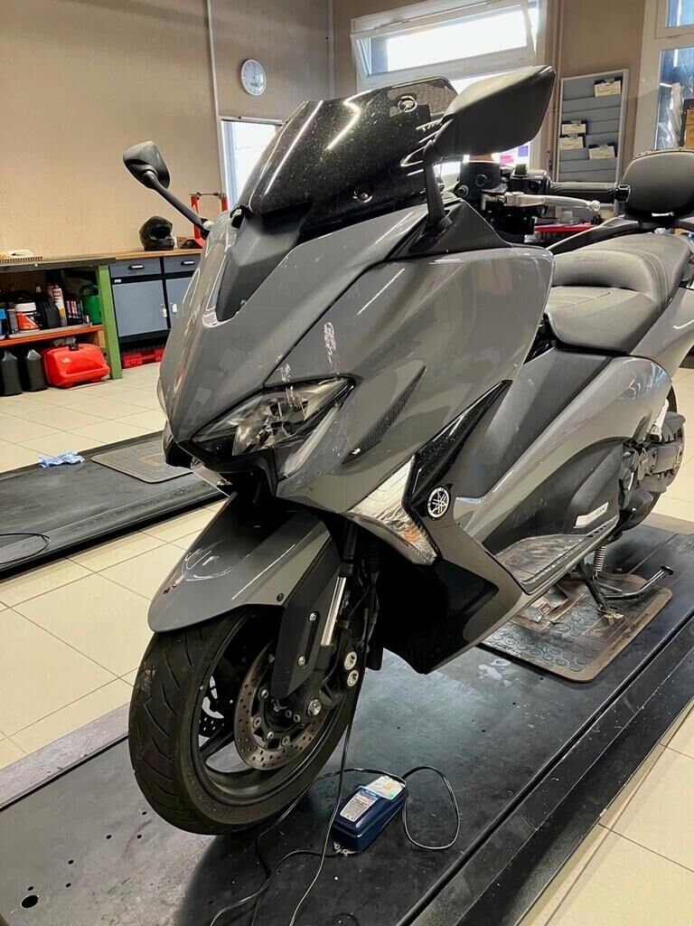 YAMAHA T-MAX XP 530 DX ABS ID 475532