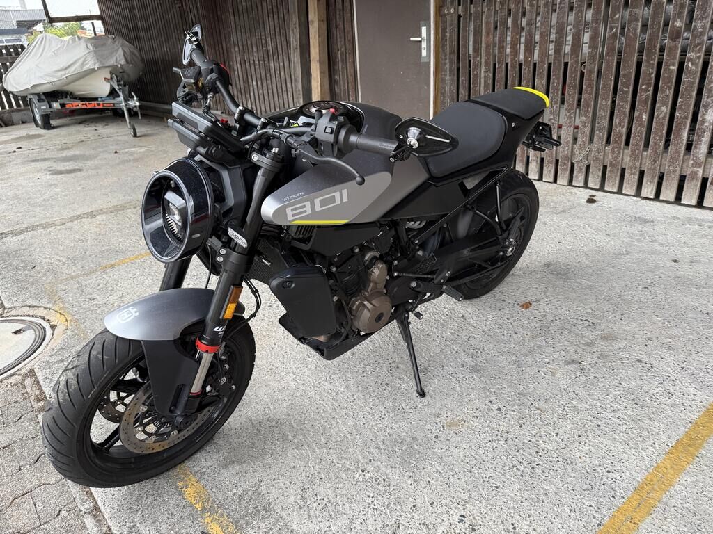 HUSQVARNA Svartpilen 801 ID 475758