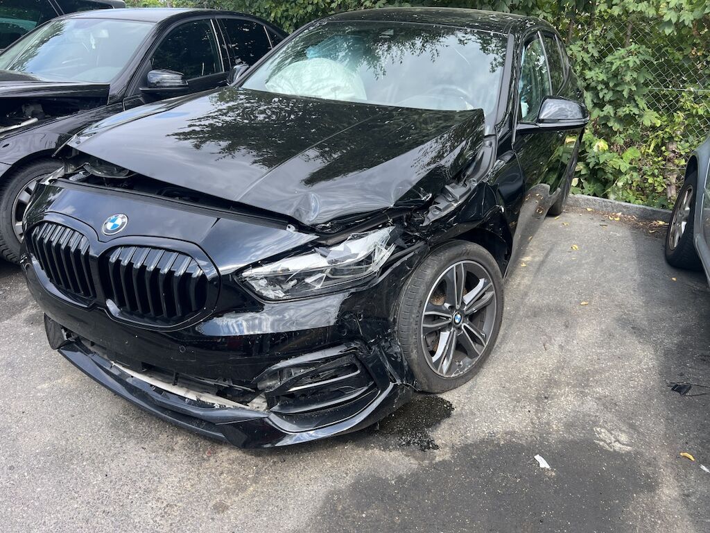BMW 1er Reihe F40 118i ID 475765