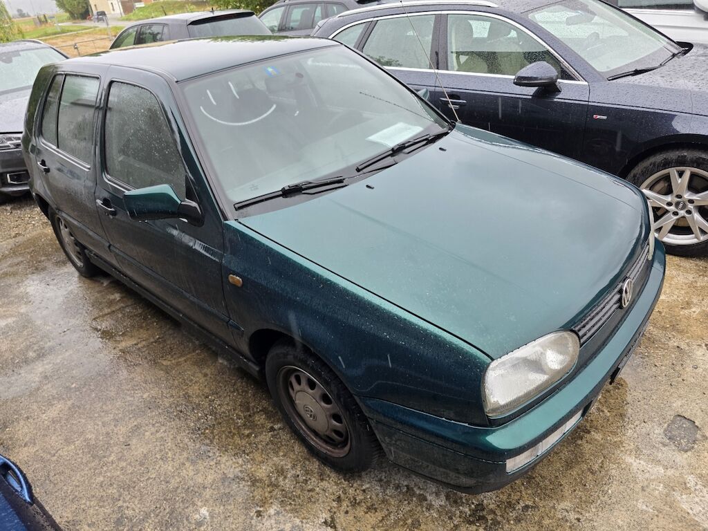 VW Golf III 1.8 ID 475882