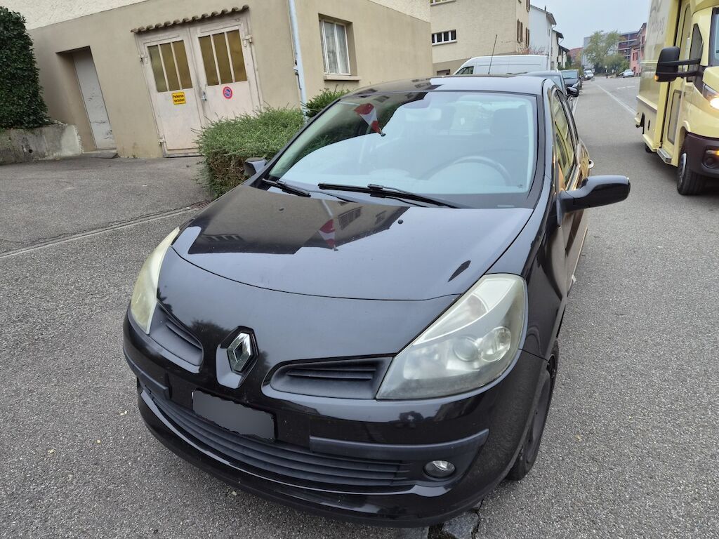 Renault Clio 1.2 TCe 100 Exception ID 483438